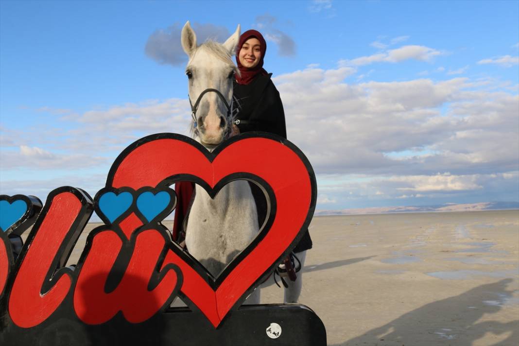 Tuz Gölü’nde, at ve ATV üstünde doğa keyfi 11